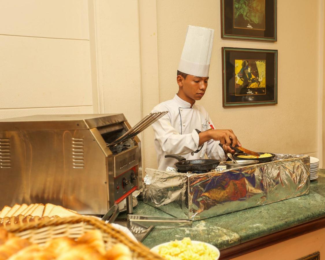 Grand Hotel, Kathmandu Exterior foto