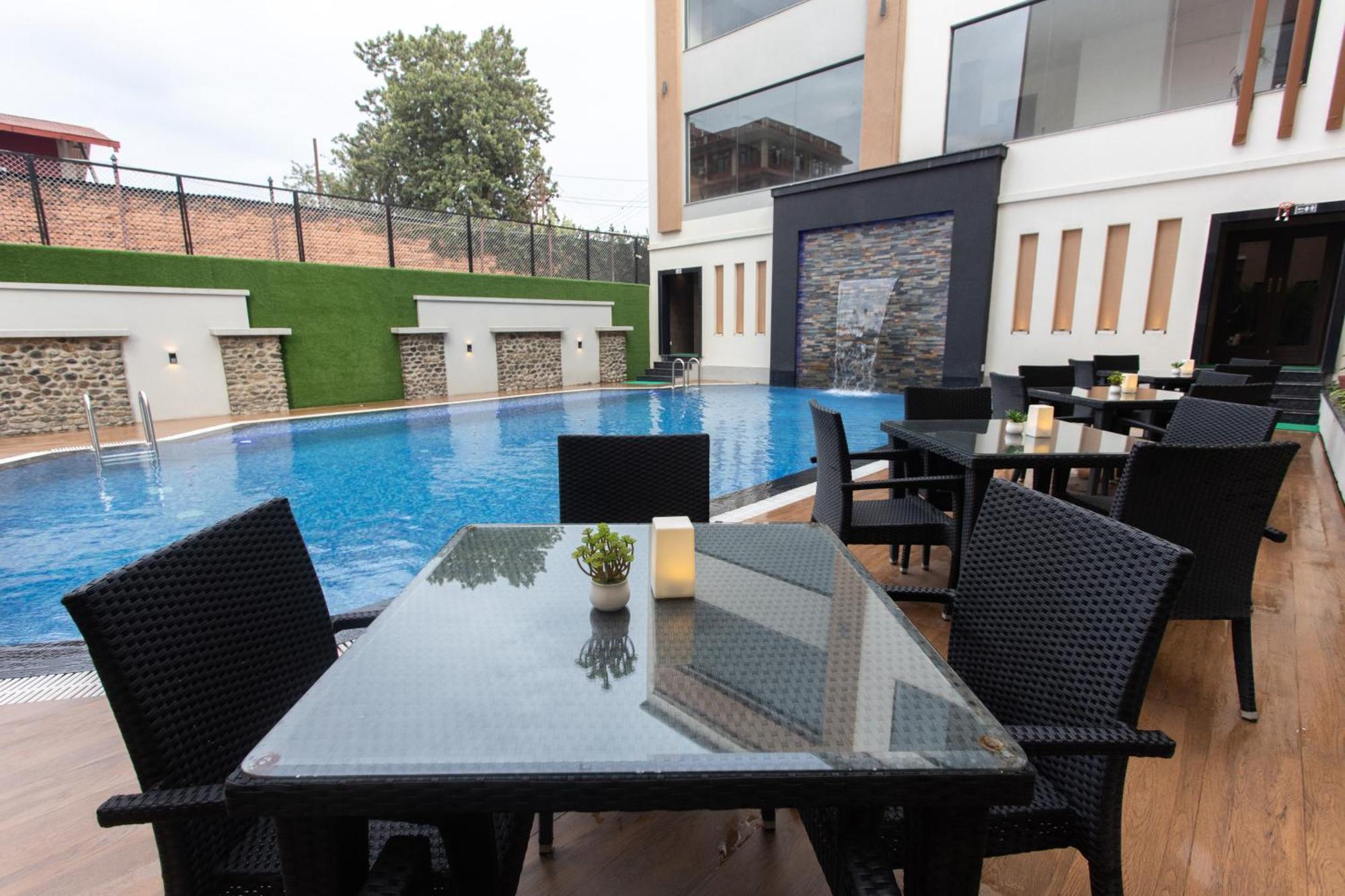 Grand Hotel, Kathmandu Exterior foto